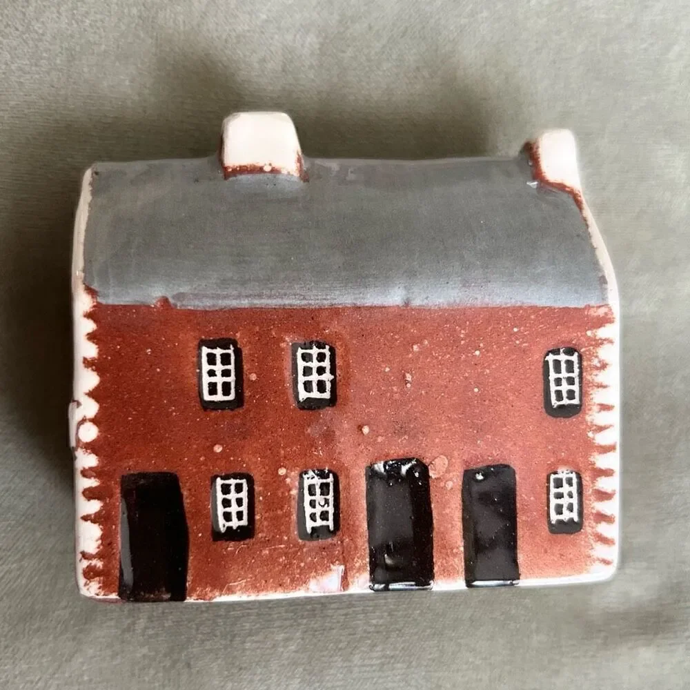 Mudlen End Studio #22 A Row of Cottages Two Up, Two Down
